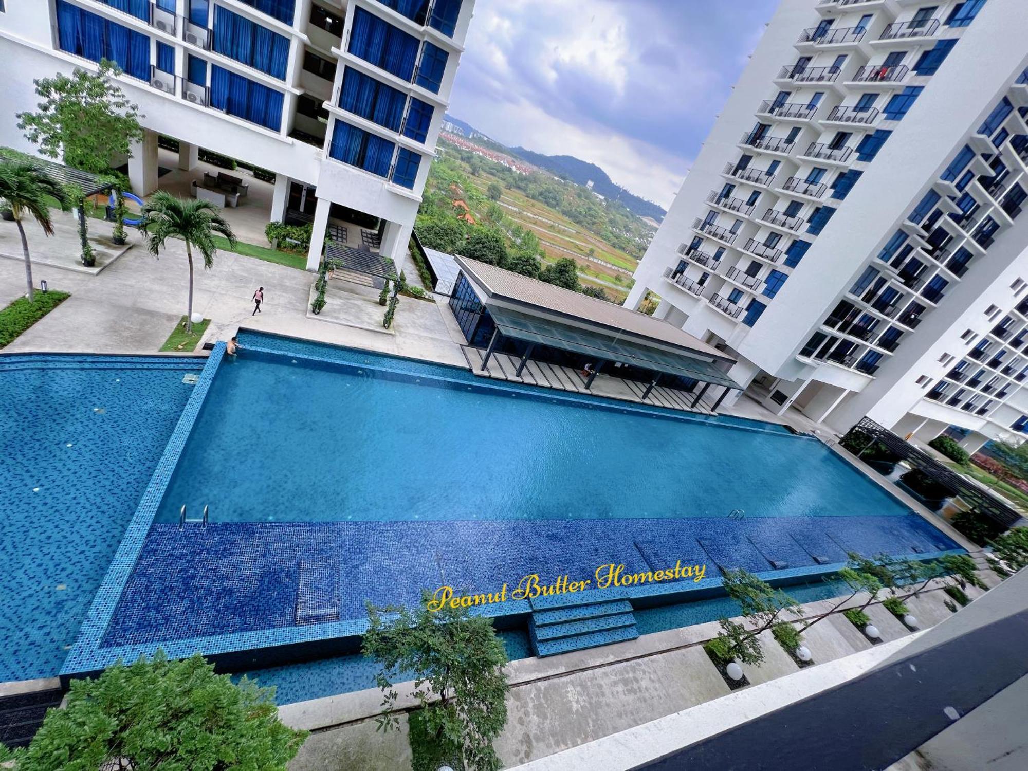 Peanut Butter Homestay #Trefoil Setia City Setia Alam Exterior photo